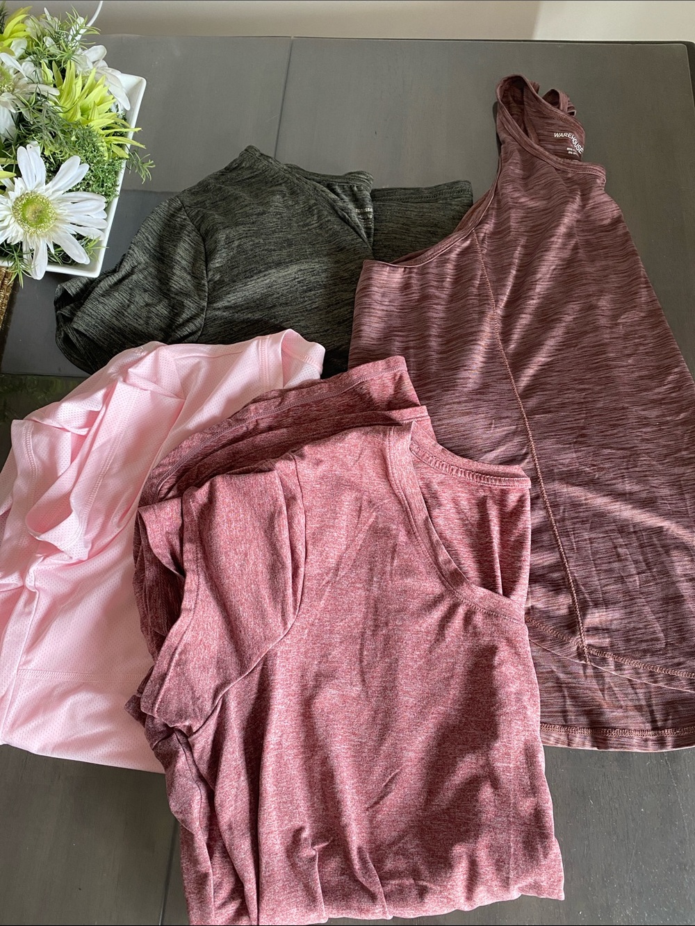 Ladies Activewear Tops LOT warehouse